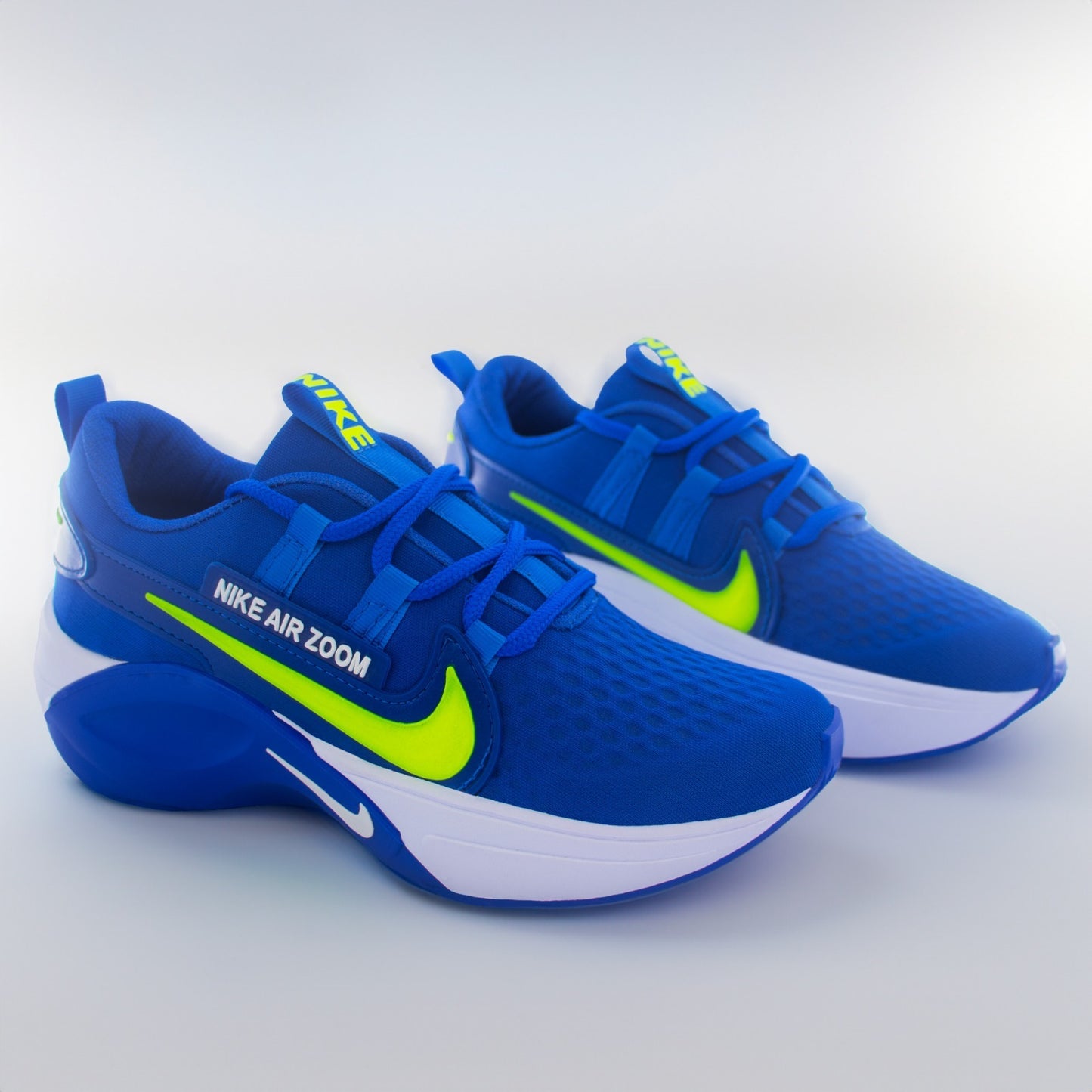 Combo tenis NikE  Zoom mas pantaloneta